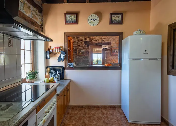 Fuenternilla カントリーハウス カランサ